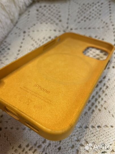 Оригинальный чехол на iPhone 12 mini