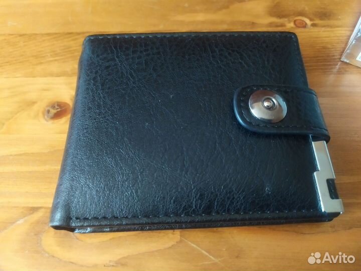 Кошелек мужской новый