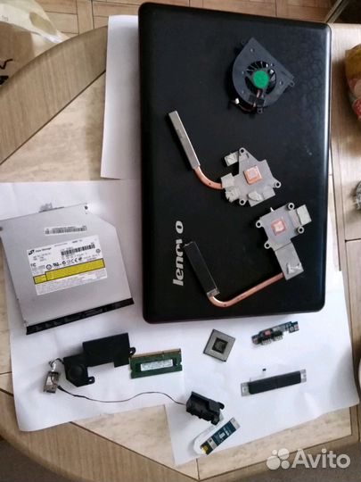 Ноутбук lenovo y550