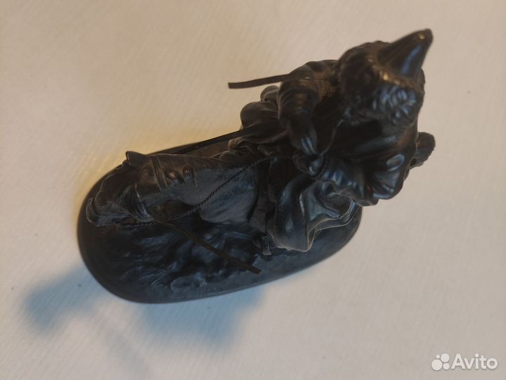 Каслинское литье Казах на лошади