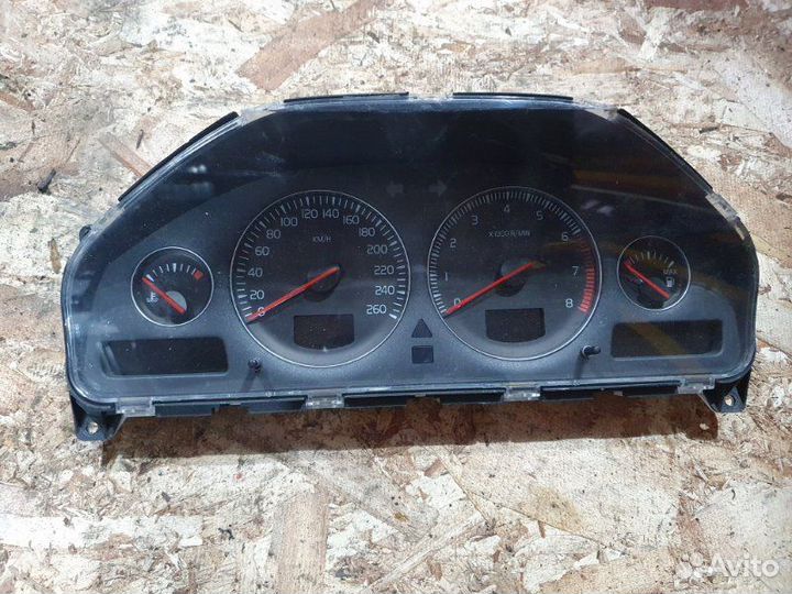 Щиток приборов Volvo Xc 90 2.5 B5254T2 2002-2006