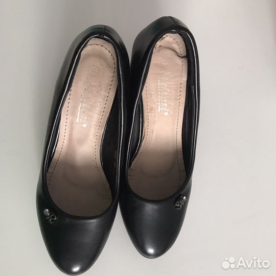 Туфли женские 37 размер Meitesi