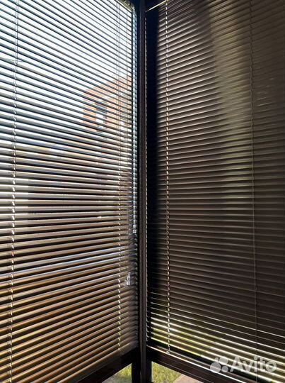 Жалюзи горизонтальные