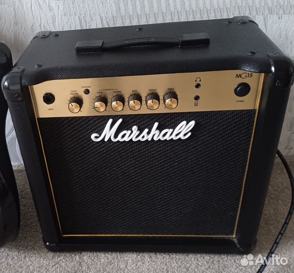 Комбоусилитель Marshall MG15CF