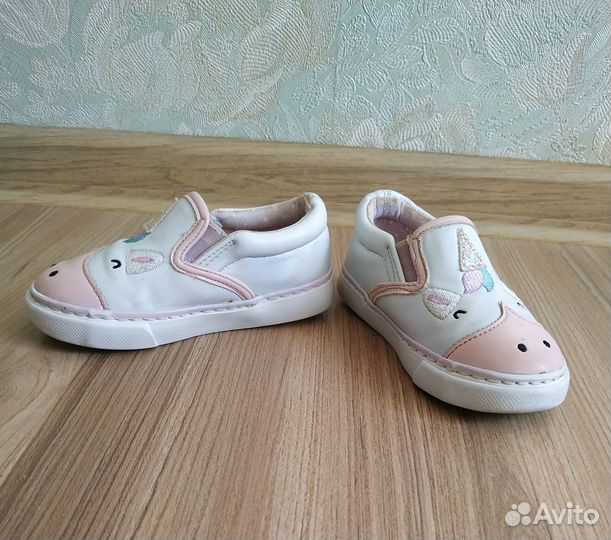 Слипоны детские на девочку