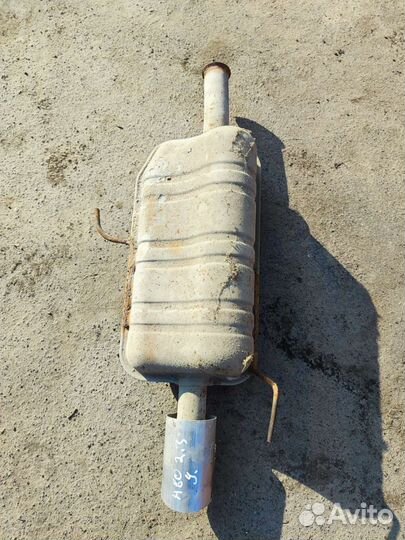 Задний глушитель ауди 80б4 2.3