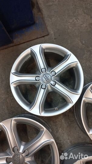 Audi a4 R17 (27) оригинал