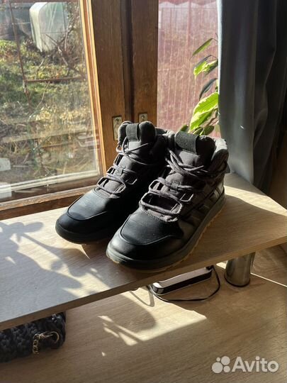 Кроссовки adidas бу