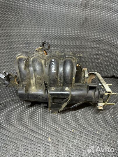 Впускной коллектор Nissan Primera P12 2.0