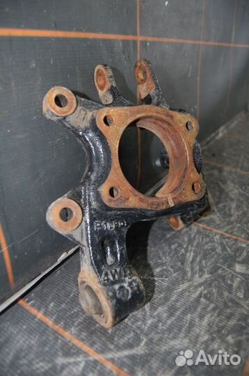 Кулак поворотный задний правый - Kia Sportage 4