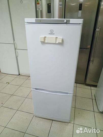 Холодильник бу Индезит 150 см
