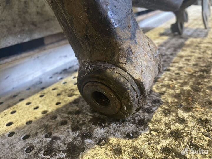 Рычаг передний левый Ford C-MAX