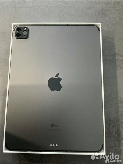 iPad Pro 11 128 гб Wi-Fi + LTE Space Grey