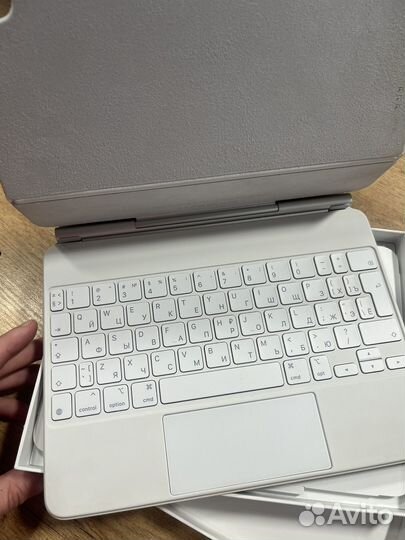 Apple Magic Keyboard для iPad pro 11