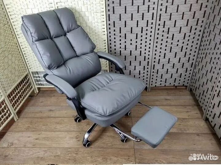 Компьютерное кресло офисное с функцией массажа