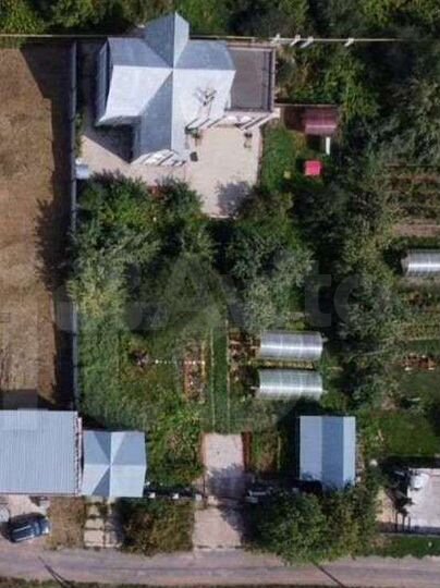 Коттедж 200 м² на участке 13 сот.