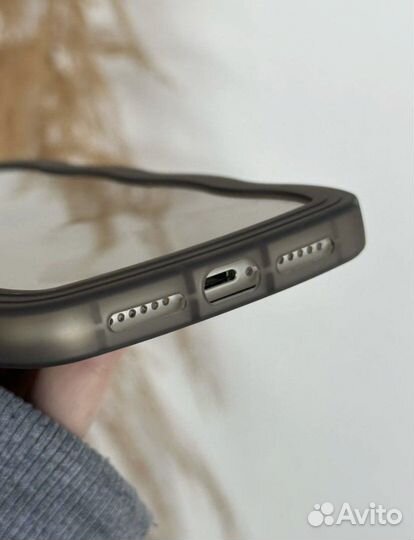 Чехол на iPhone 11