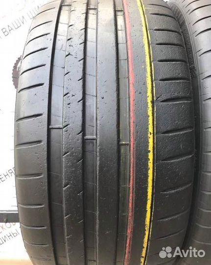 Michelin Pilot Super Sport 235/35 R20