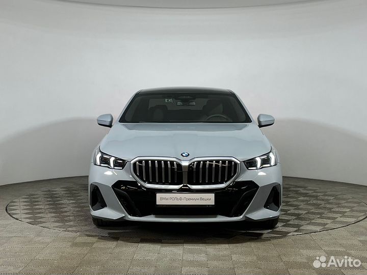 BMW 5 серия 2.0 AT, 2023