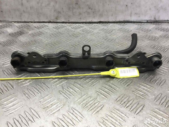 Топливная рампа Honda Civic R18a2