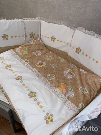 Бортики на кроватку