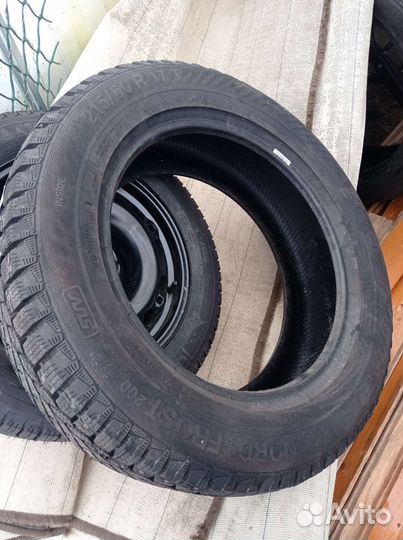 Gislaved Nord Frost 200 SUV 215/60 R17 96T