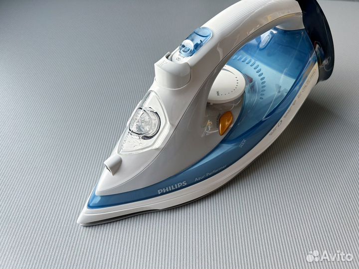 Утюг Philips Azur Performer