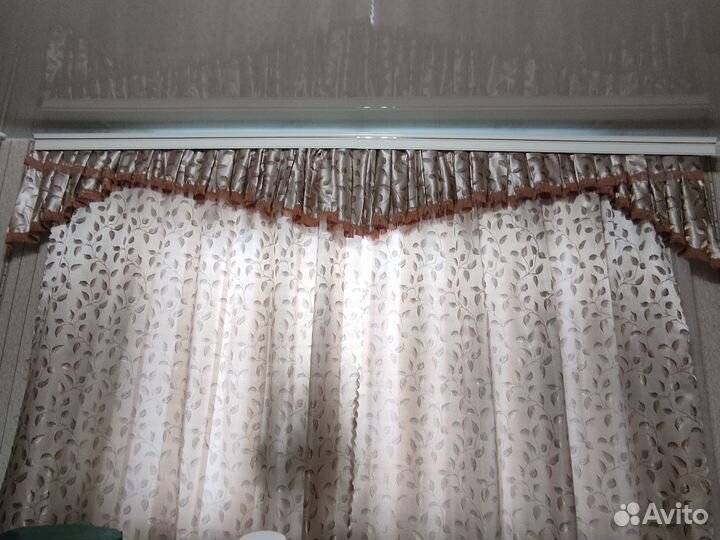 Шторы с ламбрекеном