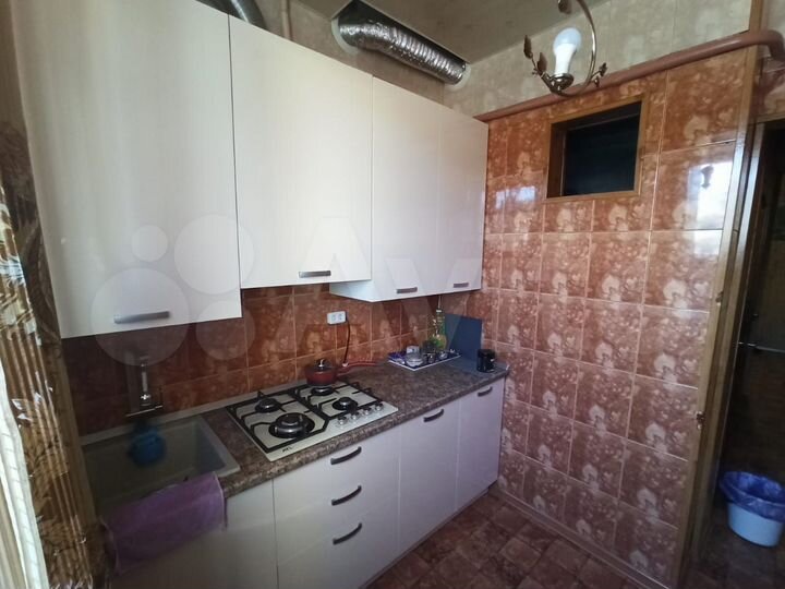 4-к. квартира, 80 м², 1/2 эт.