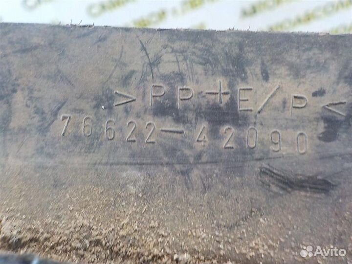 Брызговик передний левый Toyota RAV4 (XA30) 2005