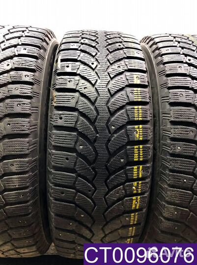 Bridgestone Blizzak Spike-01 215/65 R16 96T