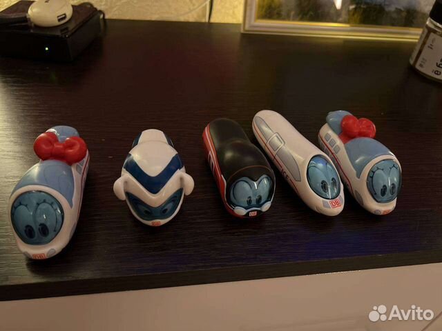 Коллекционные фигурки(поезда)