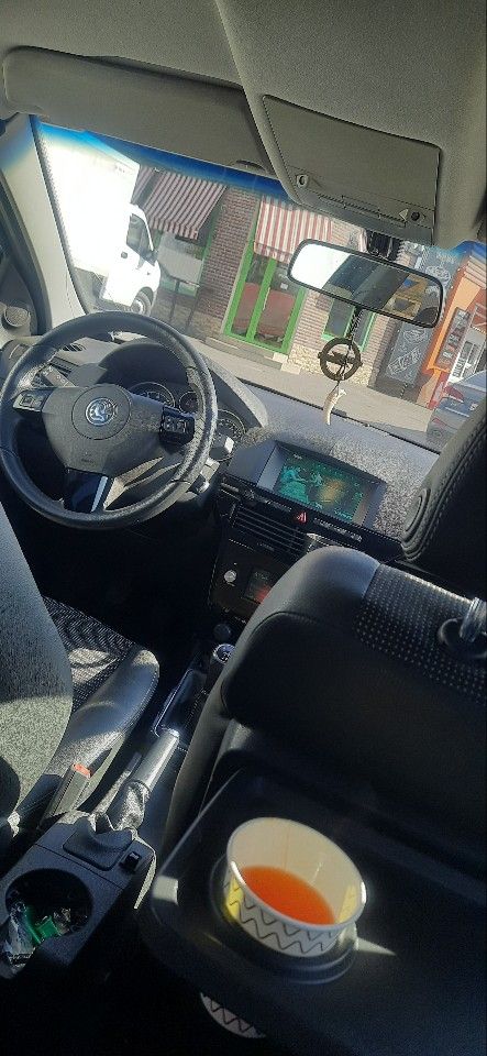 Opel Astra: фото владельца