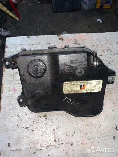 Бачок гур и гидроподвески Citroen C5