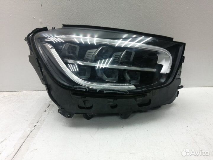 Фара правая Mercedes-Benz GLC