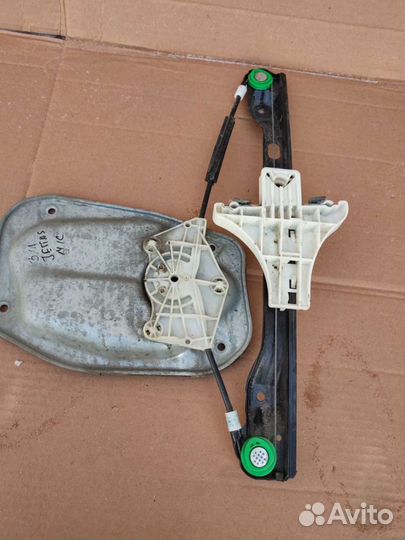 Стеклоподъёмник задний левый Volkswagen Jetta 5