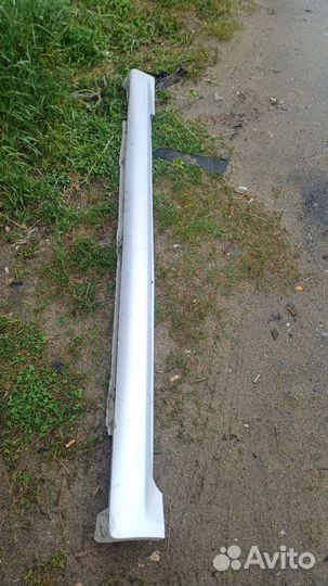 Порог левый toyota mark X