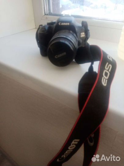 Зеркальный фотоаппарат canon 600d
