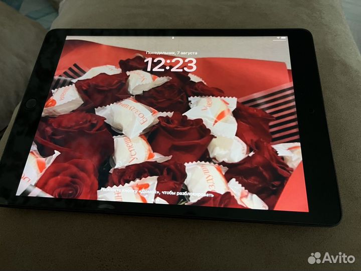 Планшет apple iPad 9 поколения