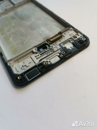 B76 Рамка дисплея Samsung A31