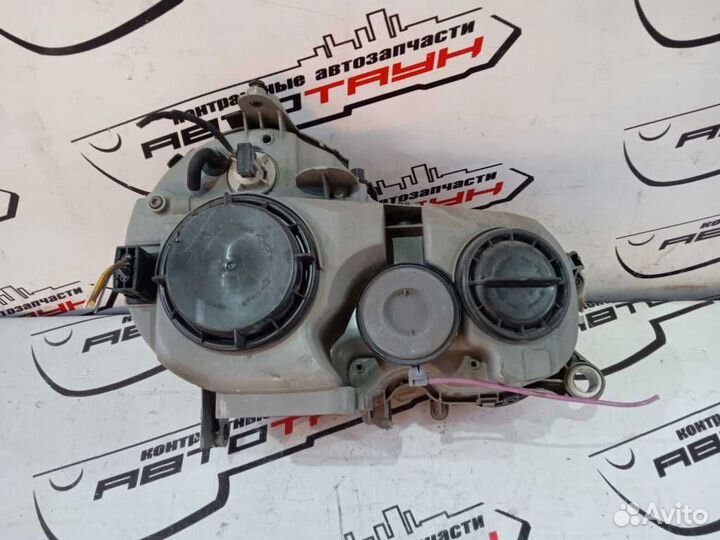 Фара mercedes E-class S210 W210 15060700 chrome ле