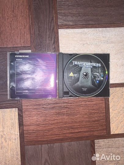 CD диски с музыкой и играми