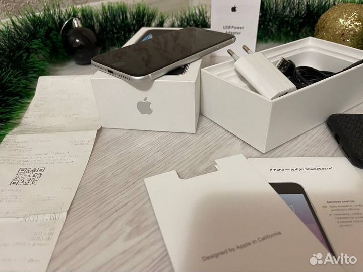 iPhone SE (2020), 64 ГБ