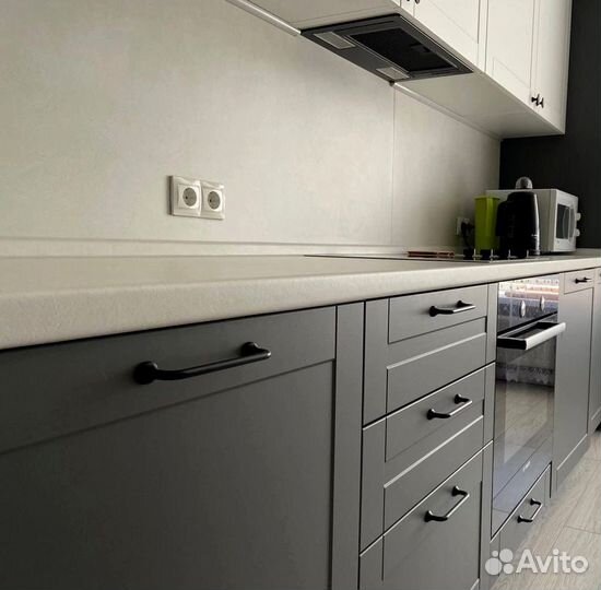 Прямой кухонный гарнитур AGT фасады