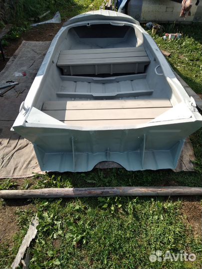 Лодка янтарь 2