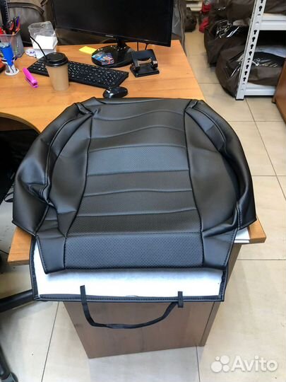 Авточехлы на Тойота Приус 50, 51