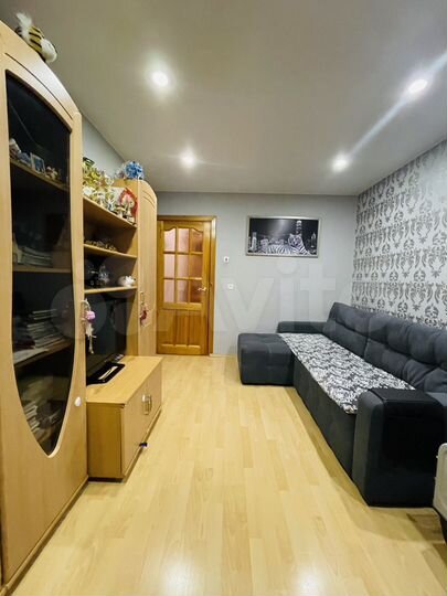 2-к. квартира, 42 м², 8/9 эт.