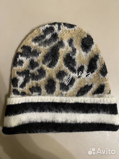Шапка женская guess