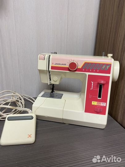 Швейная машина Jaguar