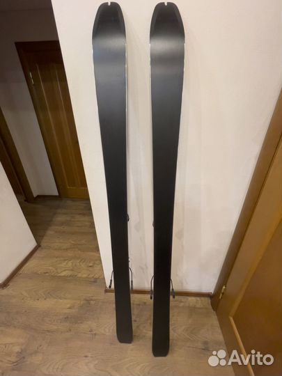 Горные лыжи для скитура